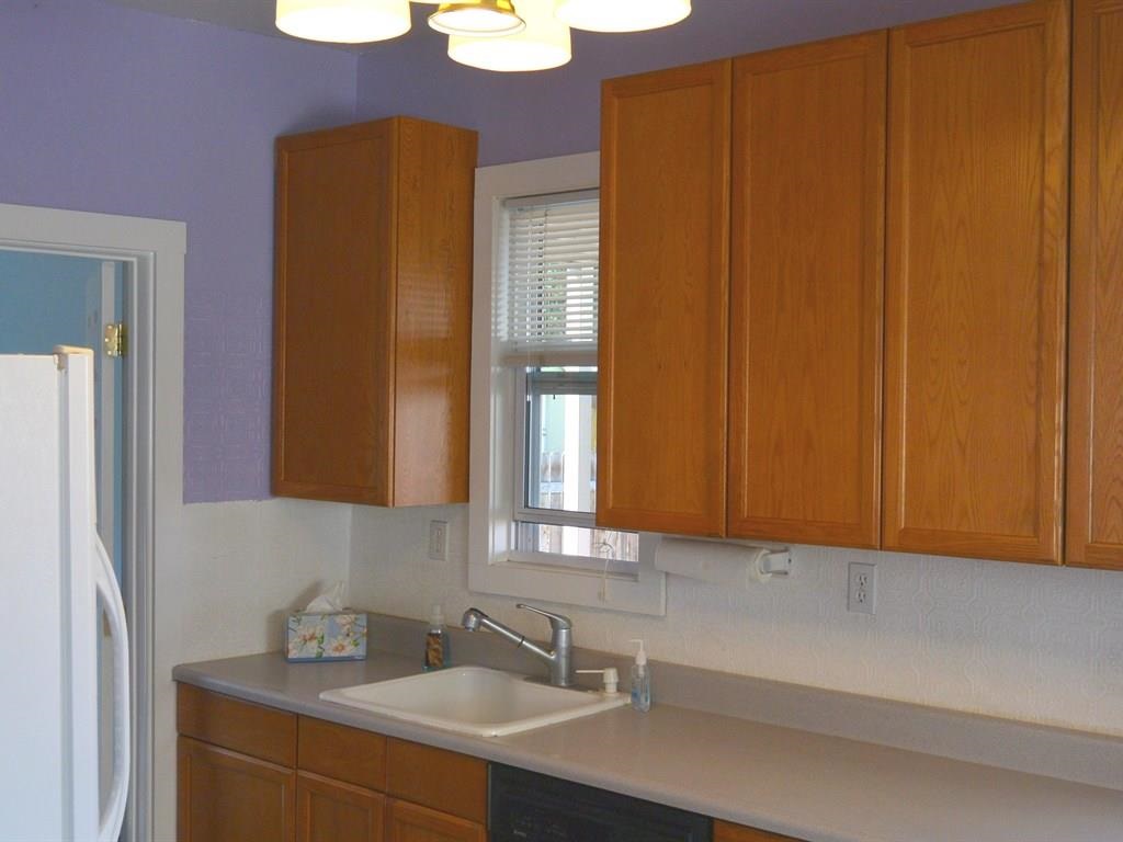 2114 W Maxwell Ave - Photo 9