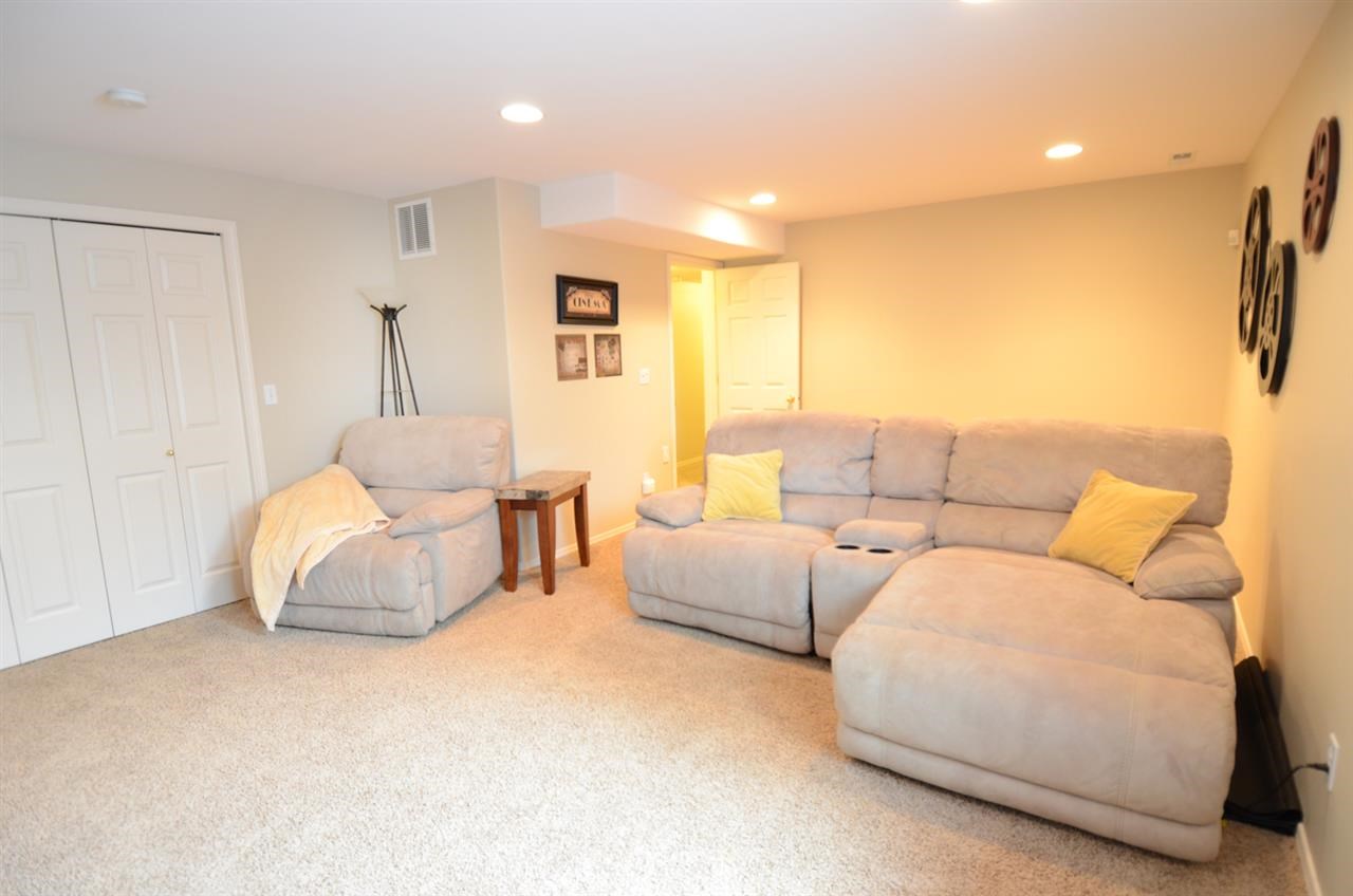 24014 E Broadway Ct - Photo 15