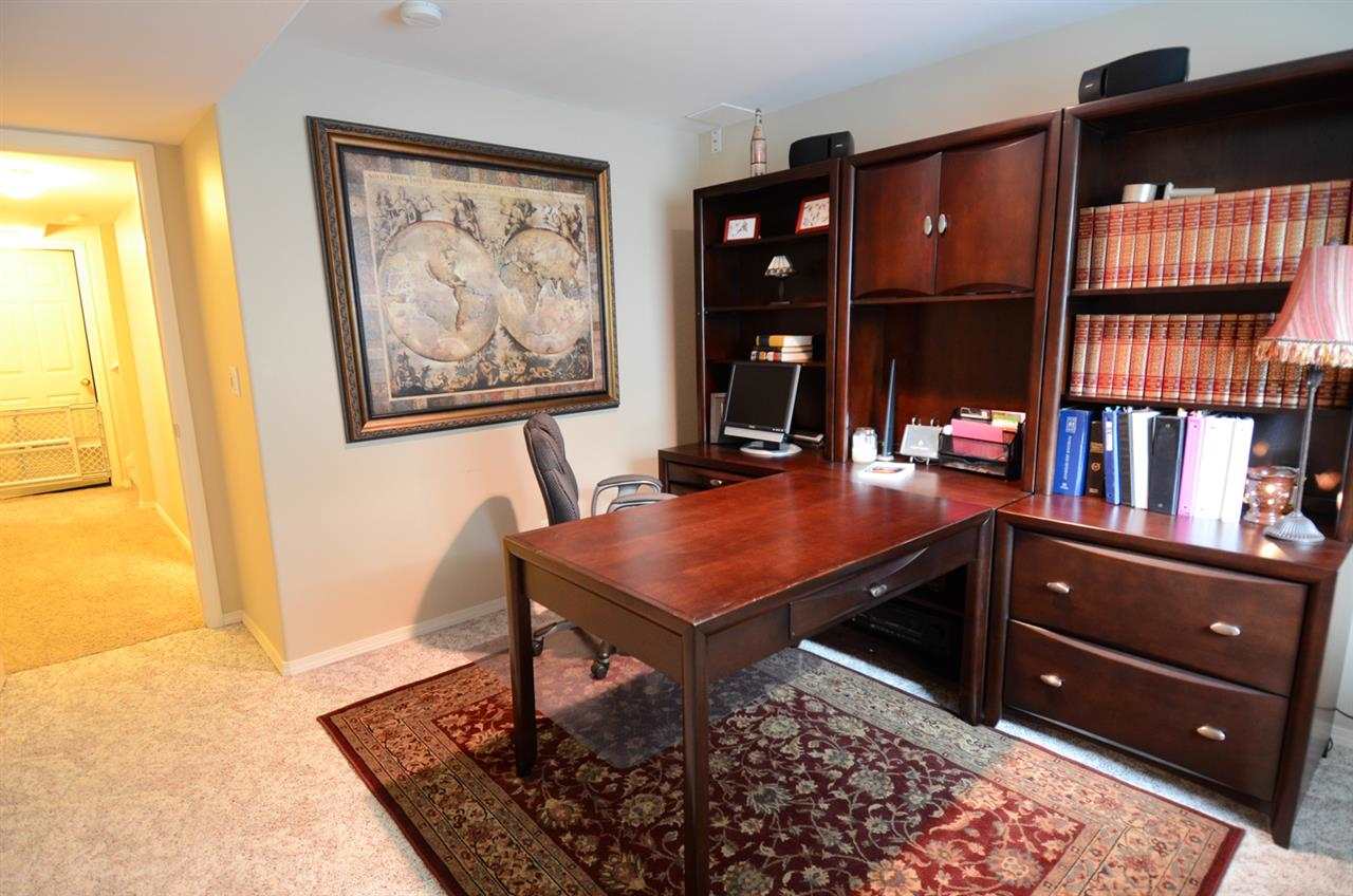 24014 E Broadway Ct - Photo 16