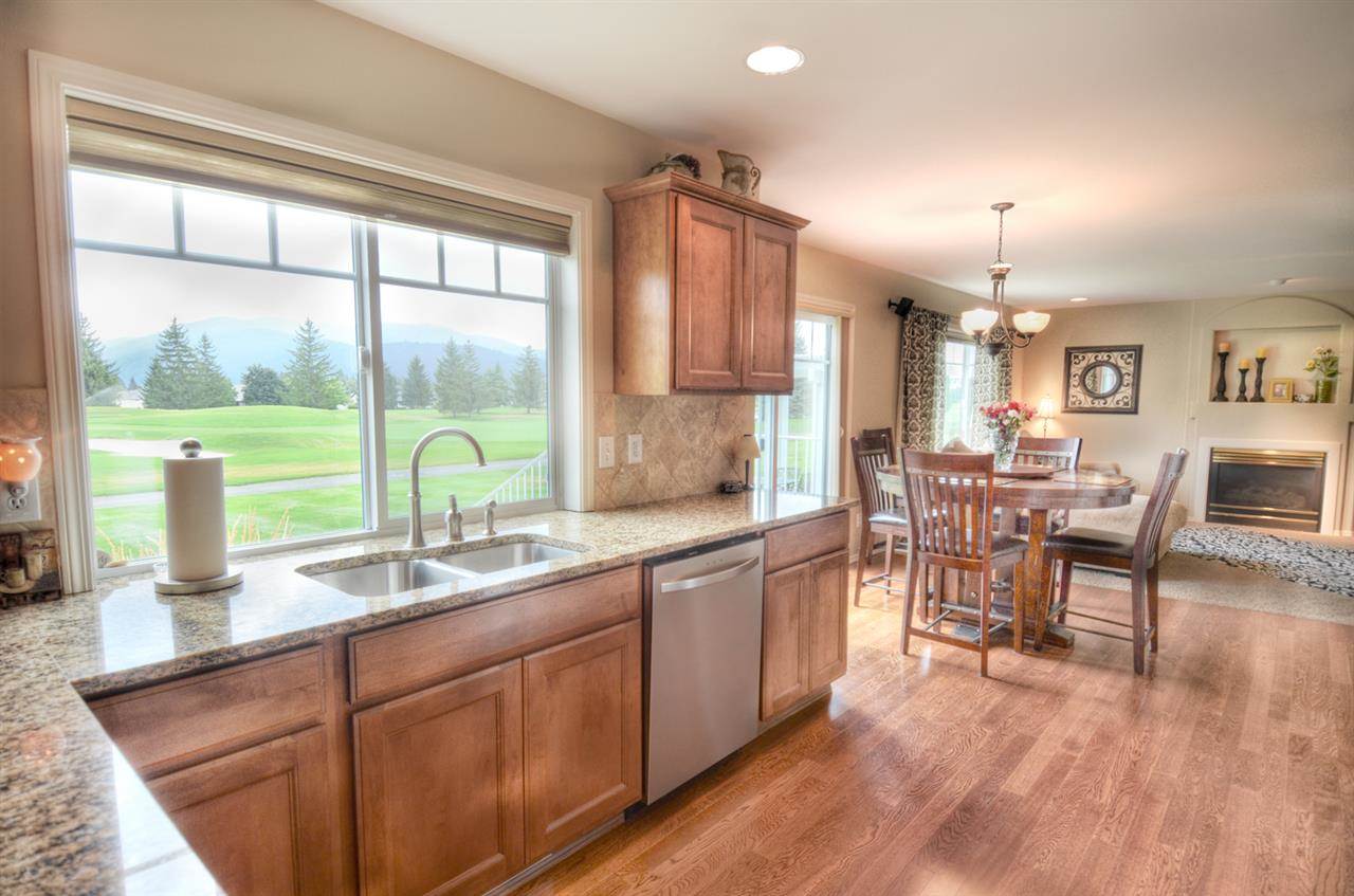 24014 E Broadway Ct - Photo 3