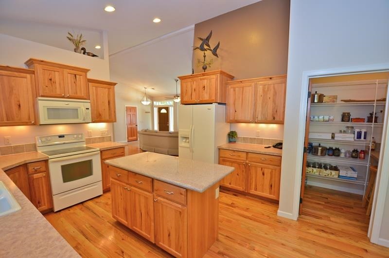 4550 Sage Way - Photo 9
