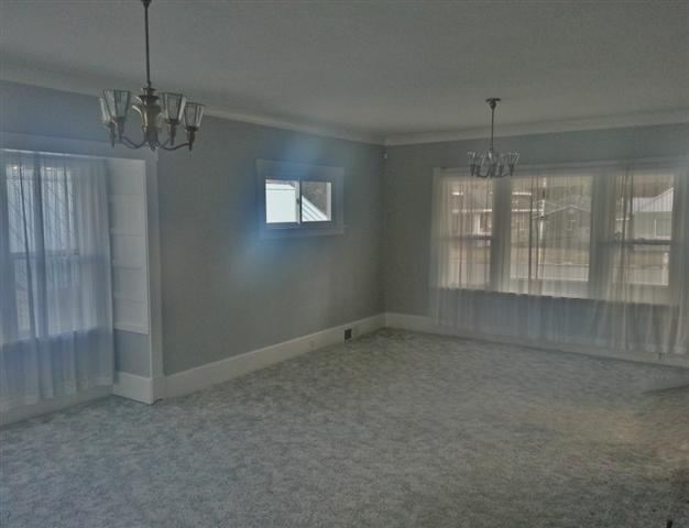 812 W 4th St - Photo 7