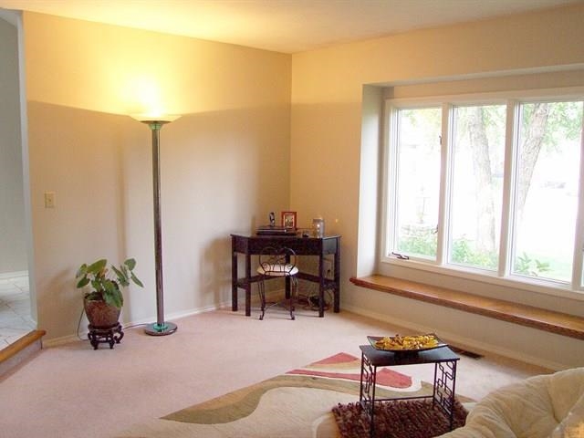 5608 S Madelia St - Photo 3