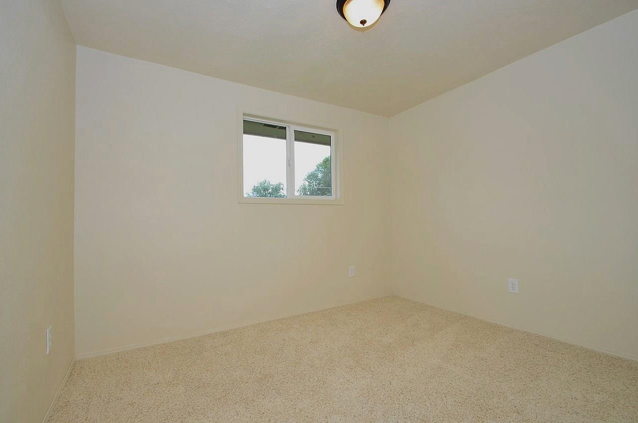 1328 E Joseph Ave - Photo 12