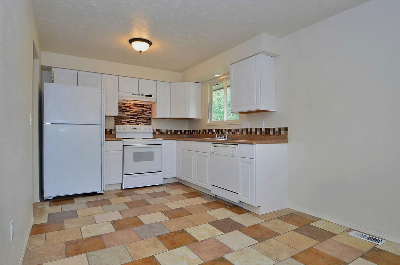 1328 E Joseph Ave - Photo 6