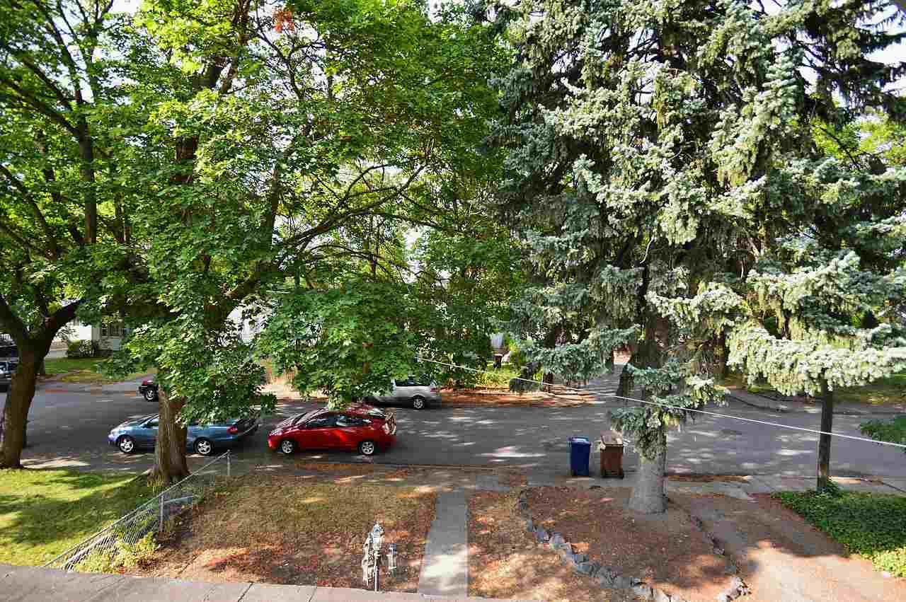 832 E 32ND - Photo 14