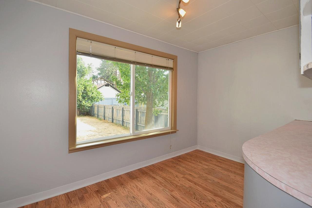 832 E 32ND - Photo 10
