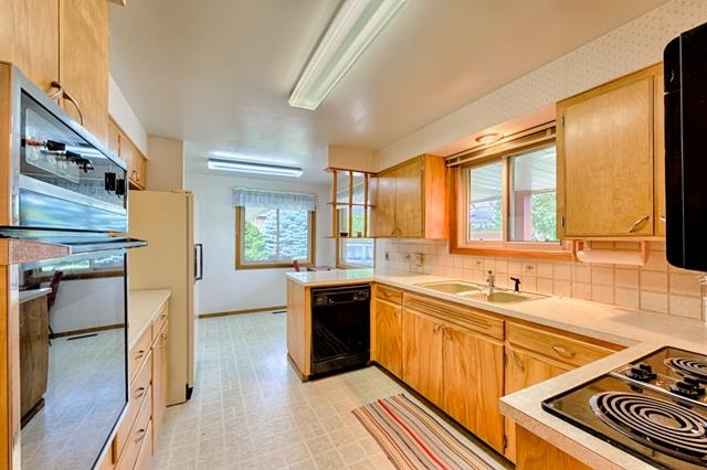 9310 E CATALDO Ave - Photo 5