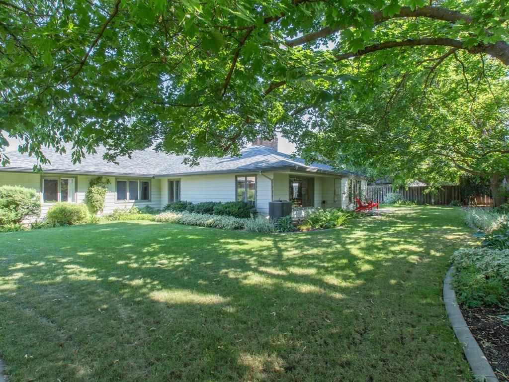 3818 S Skyview Dr - Photo 18