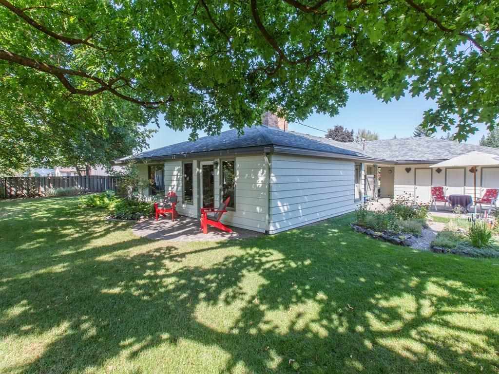 3818 S Skyview Dr - Photo 19