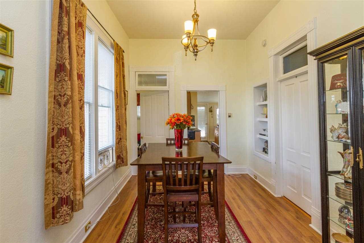 1613 W 7TH Ave - Photo 5