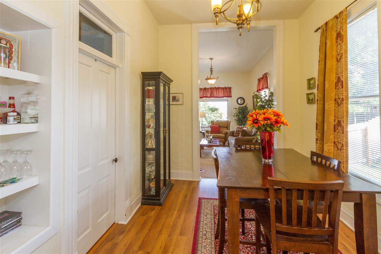1613 W 7TH Ave - Photo 6