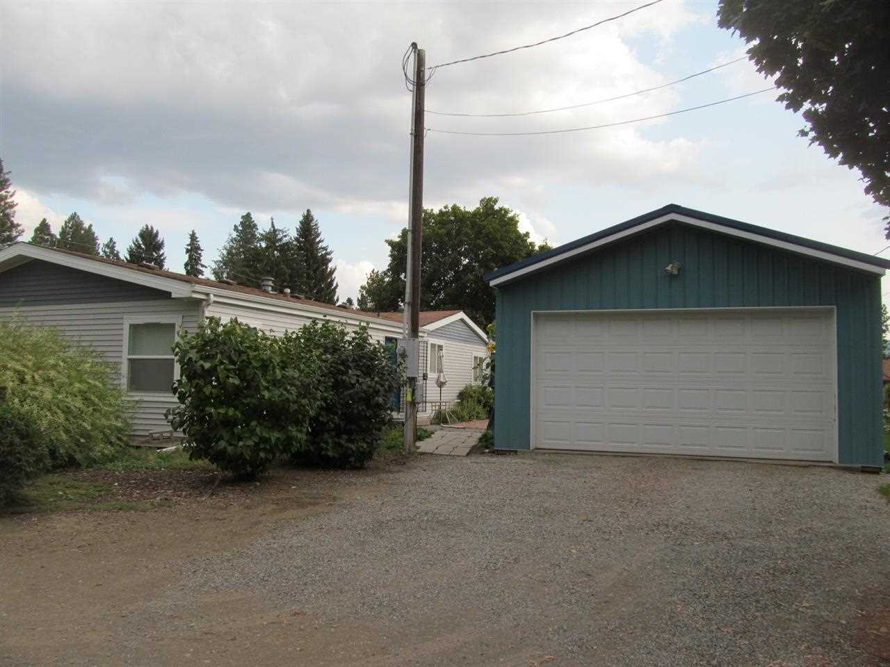 10517 E 14th Ave - Photo 3