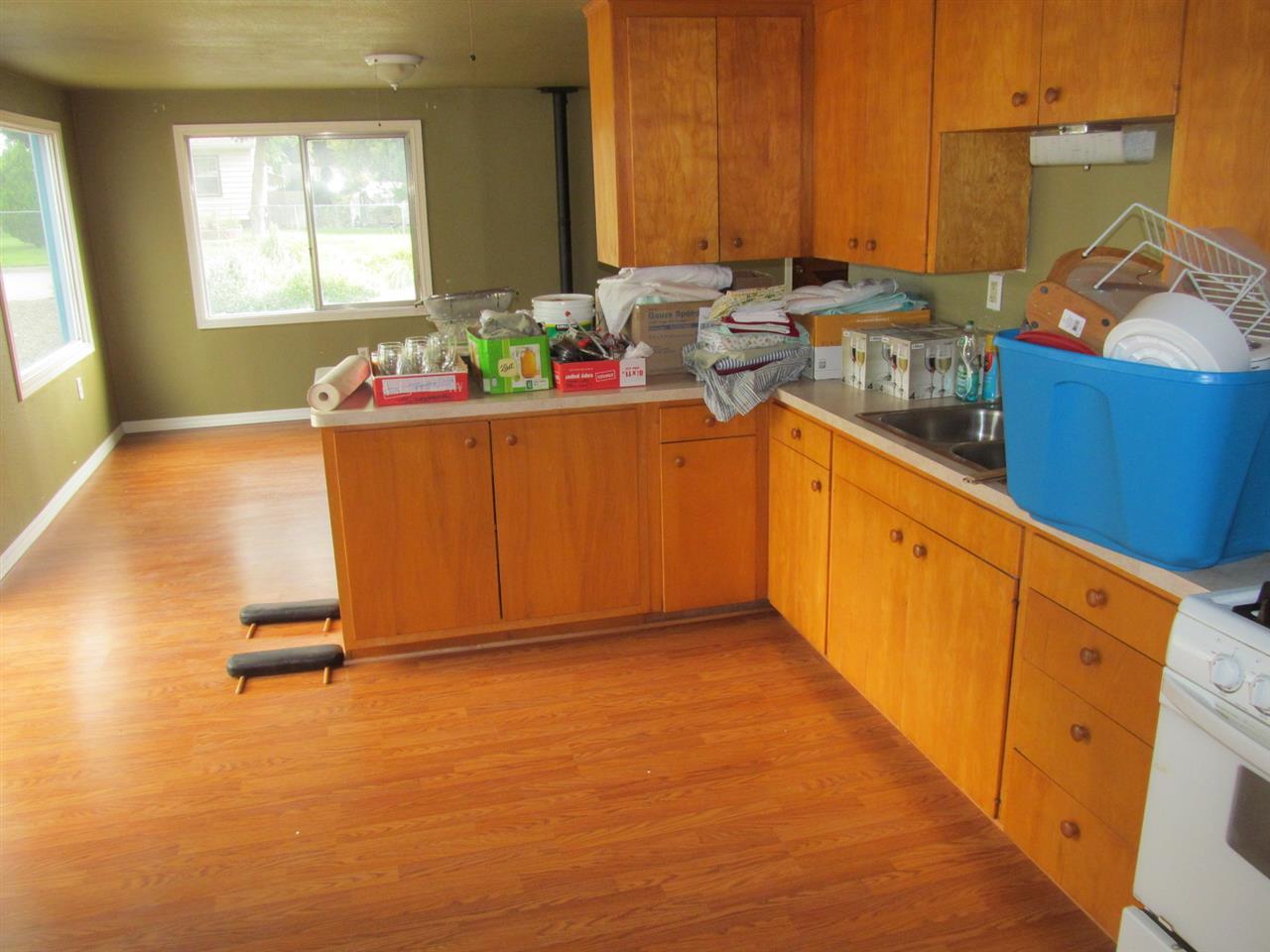 10517 E 14th Ave - Photo 5