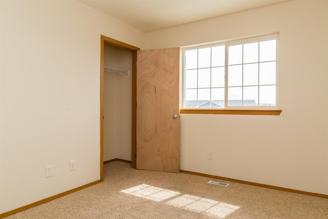 805 E Angie Ave - Photo 14