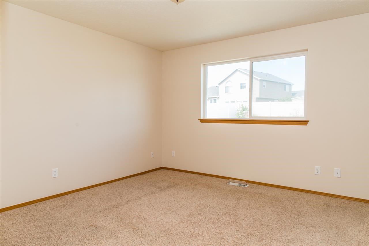 805 E Angie Ave - Photo 9
