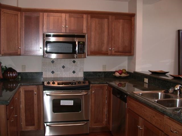 1218 E 30th Ave  #3 - Photo 6