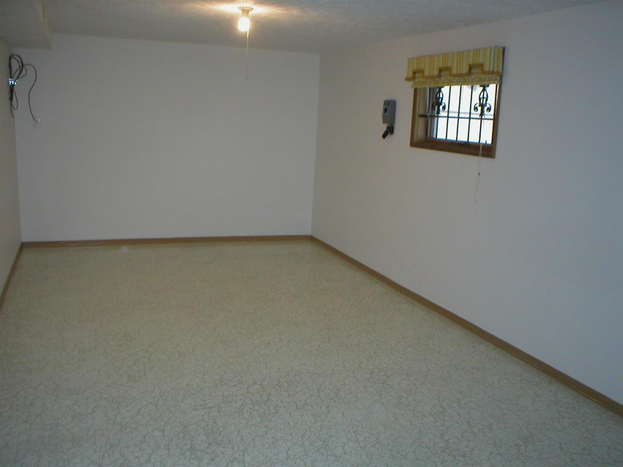 4327 S Crestline St - Photo 9