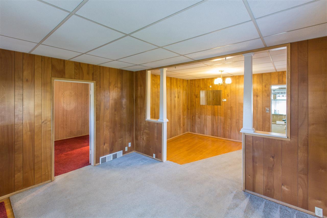 1922 E 11th Ave - Photo 3