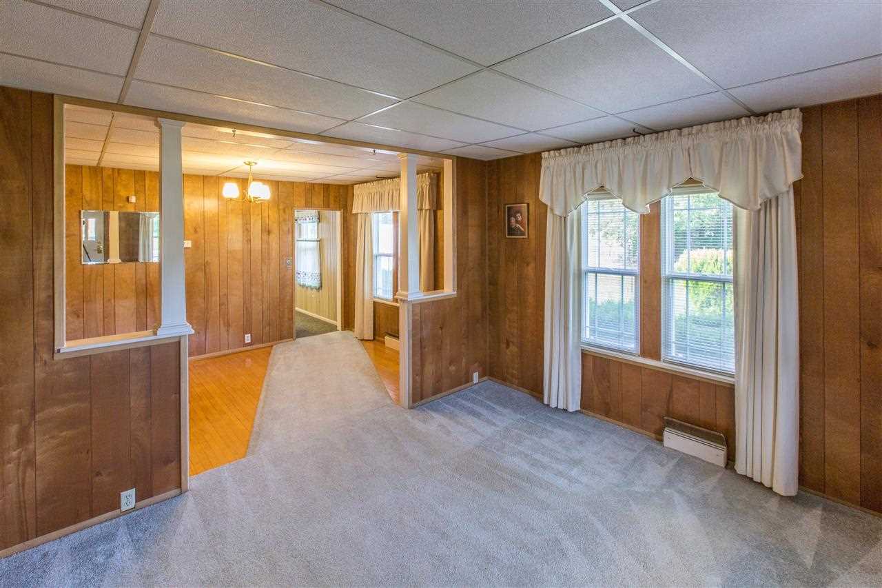 1922 E 11th Ave - Photo 4