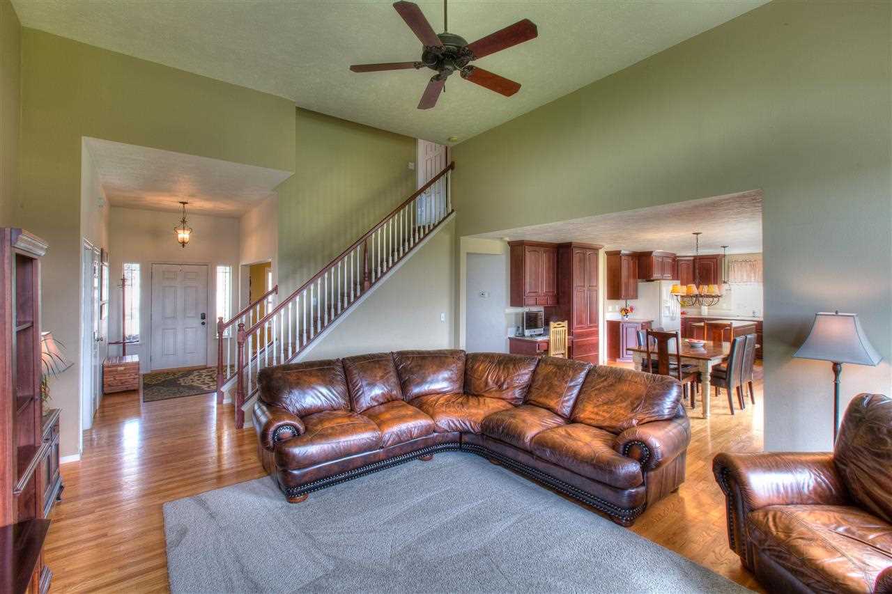 3804 S Vercler Ln - Photo 4