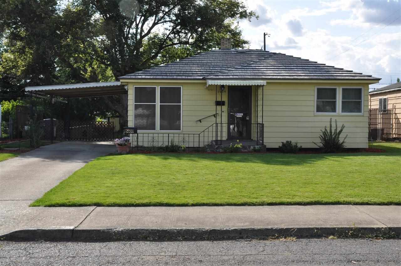 5609 N Hemlock - Photo 1