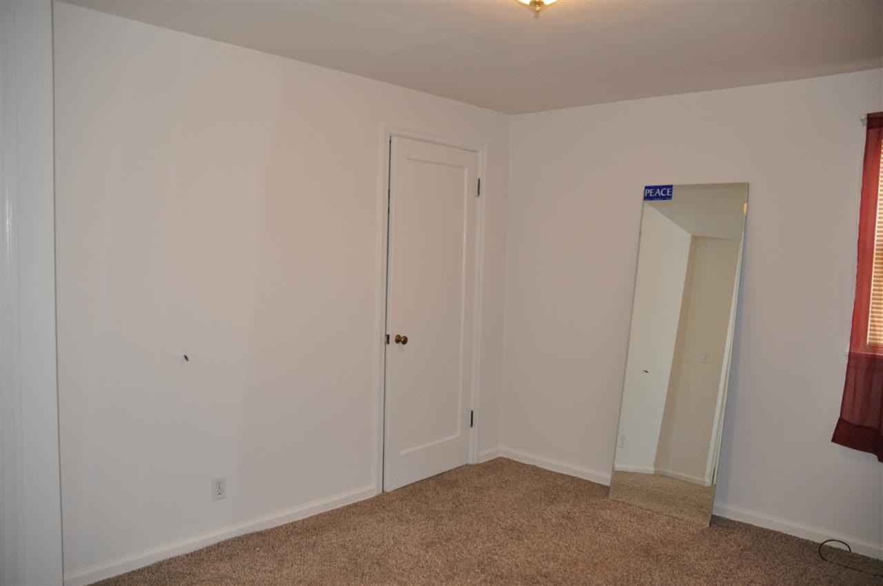 5609 N Hemlock - Photo 5