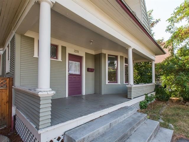 2211 W Sharp - Photo 3