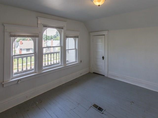 2211 W Sharp - Photo 10