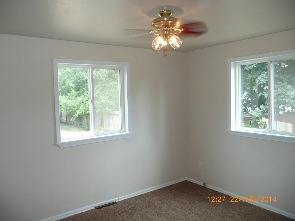2611 E Wilson Ave - Photo 9