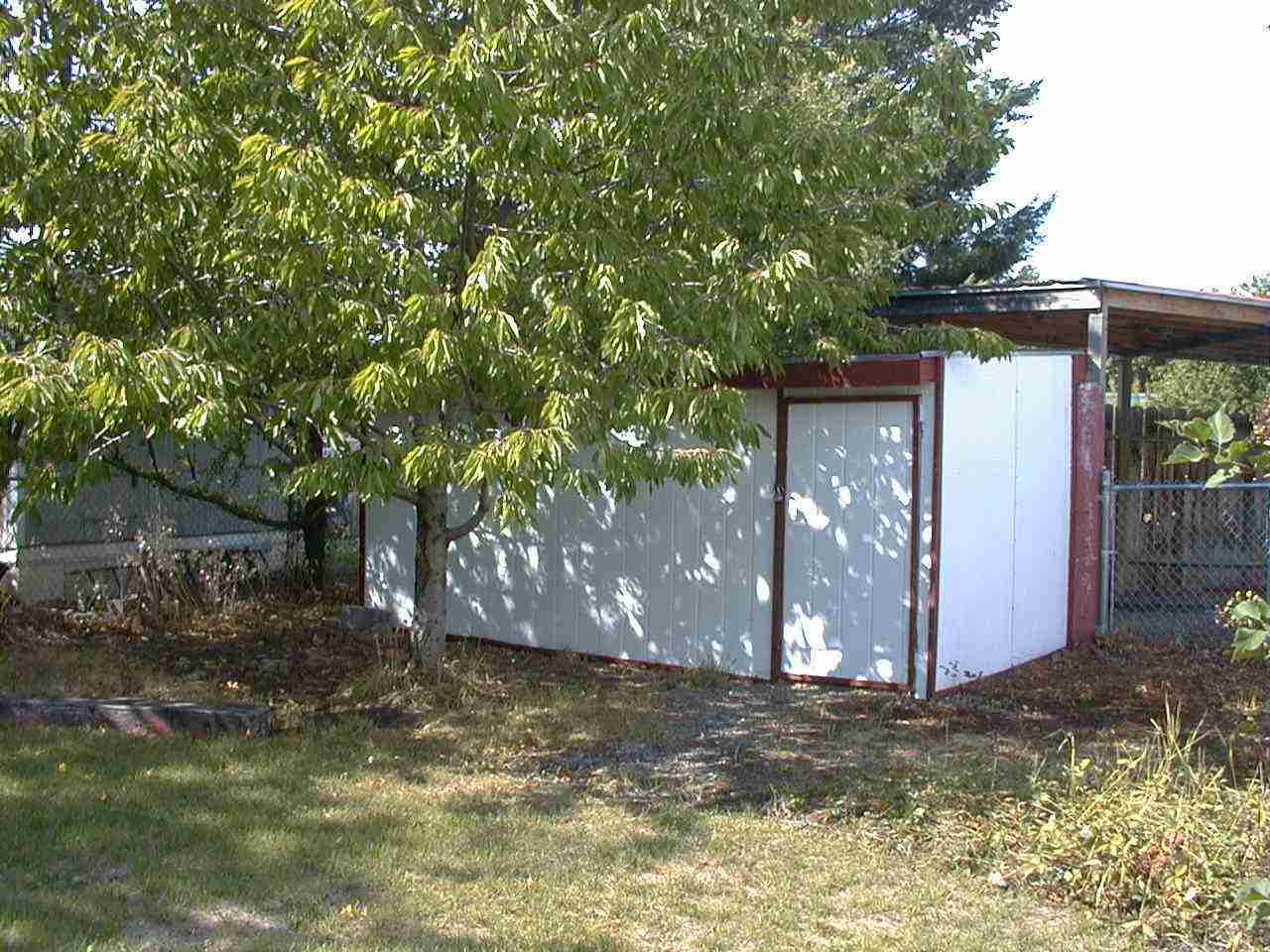 18510 E Mountain View Ave - Photo 3