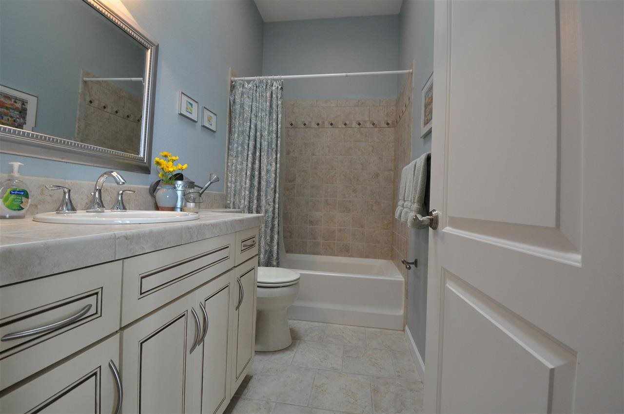 23215 W Long Lake Rd - Photo 17