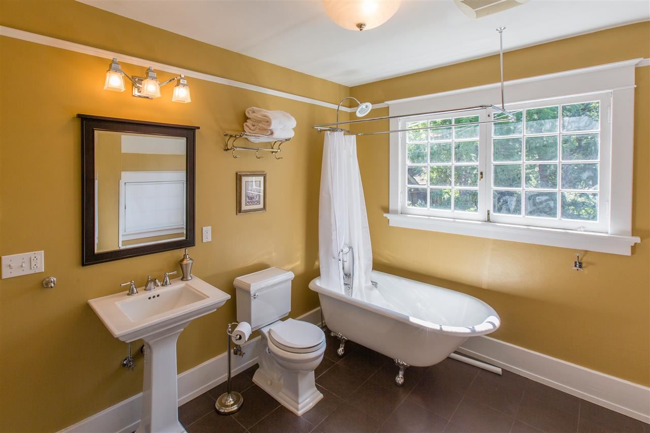 520 E 11th Ave - Photo 17