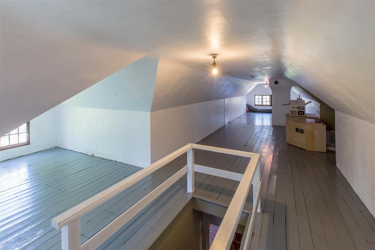 520 E 11th Ave - Photo 18