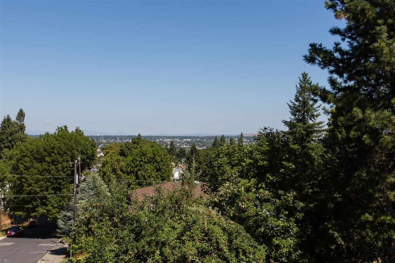 520 E 11th Ave - Photo 3