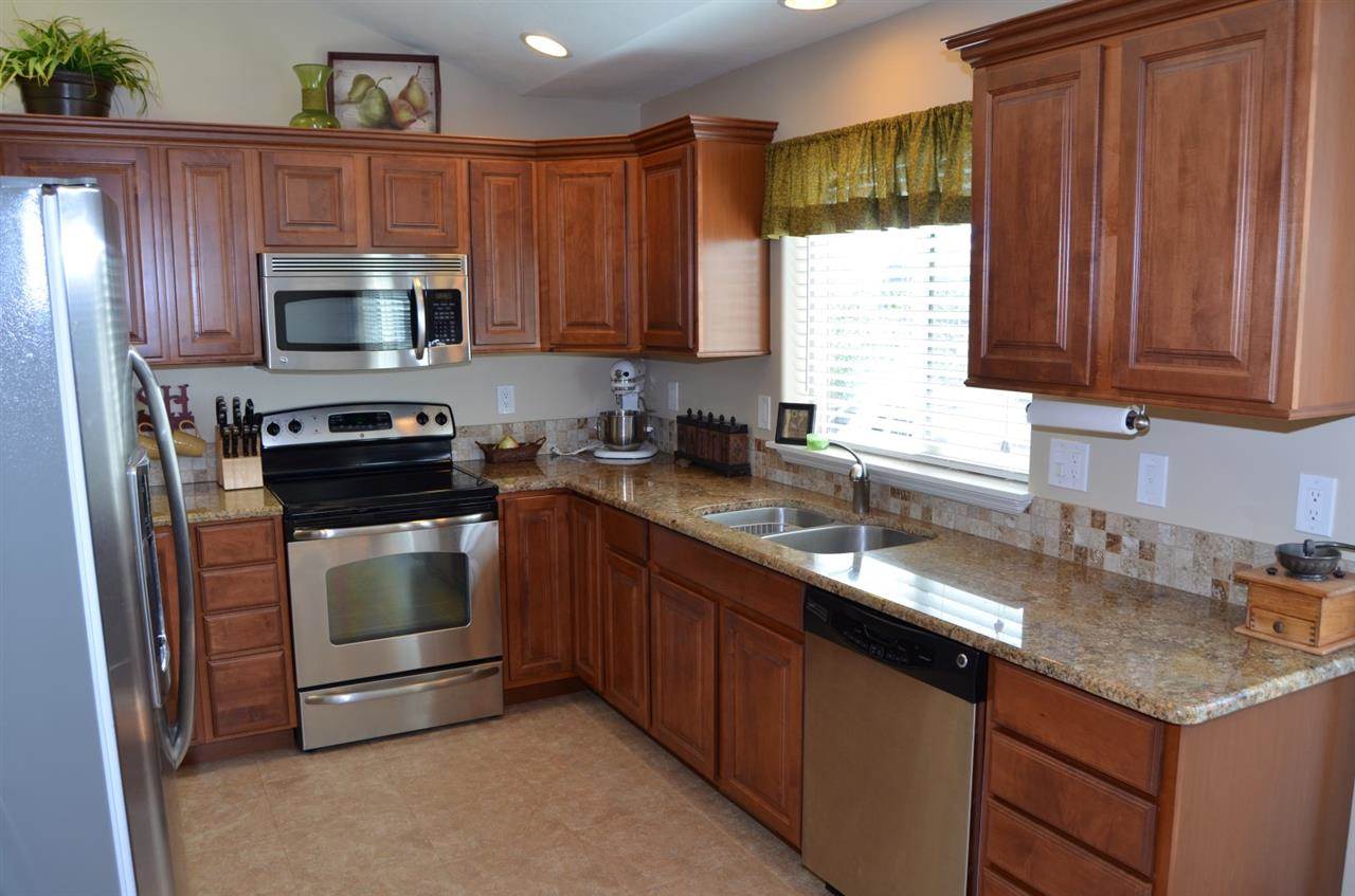 806 Highland St - Photo 5