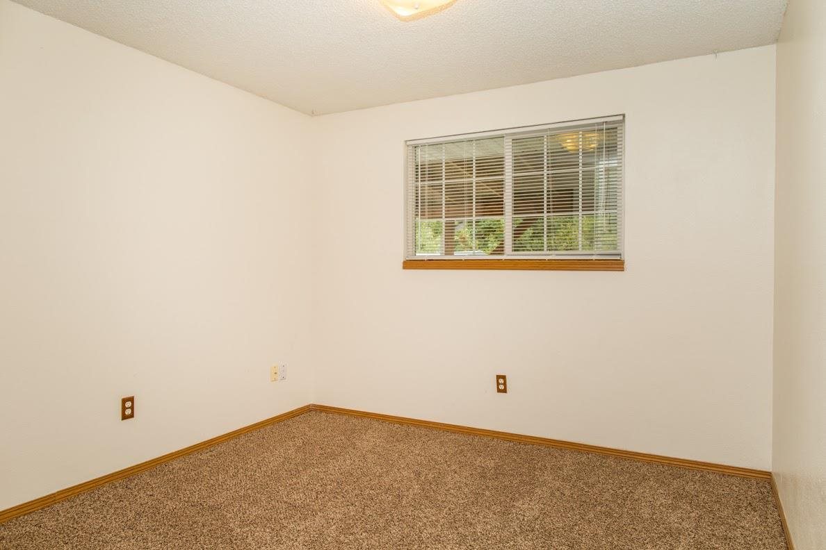 3819 E Pegasus Rd - Photo 12