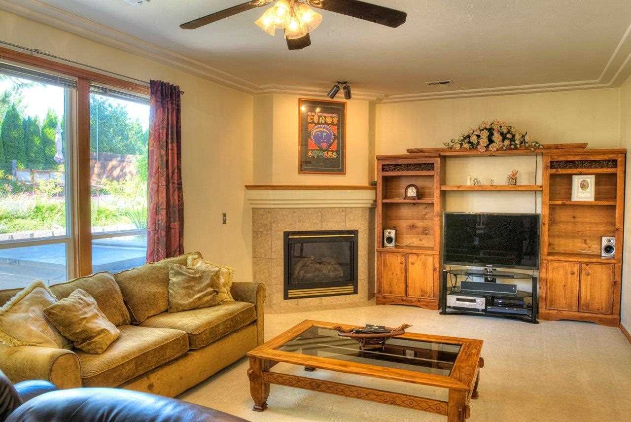 807 E Upper Terrace Ln - Photo 6