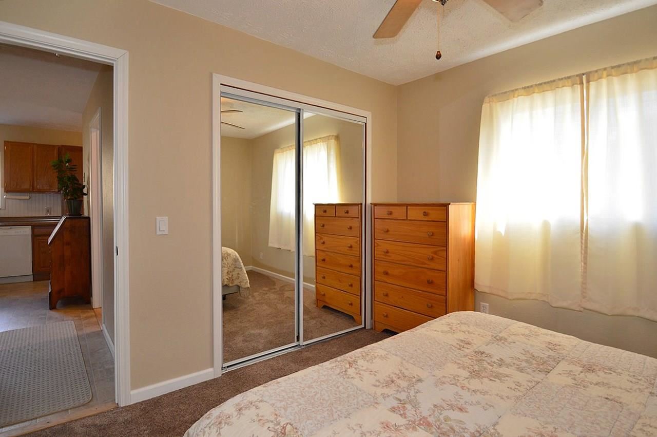 2927 W Longfellow Ave - Photo 10