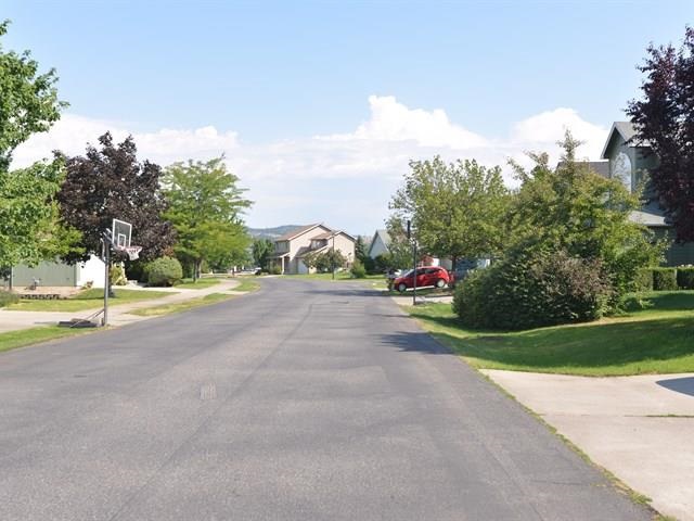 1713 N Harmony Ln - Photo 20