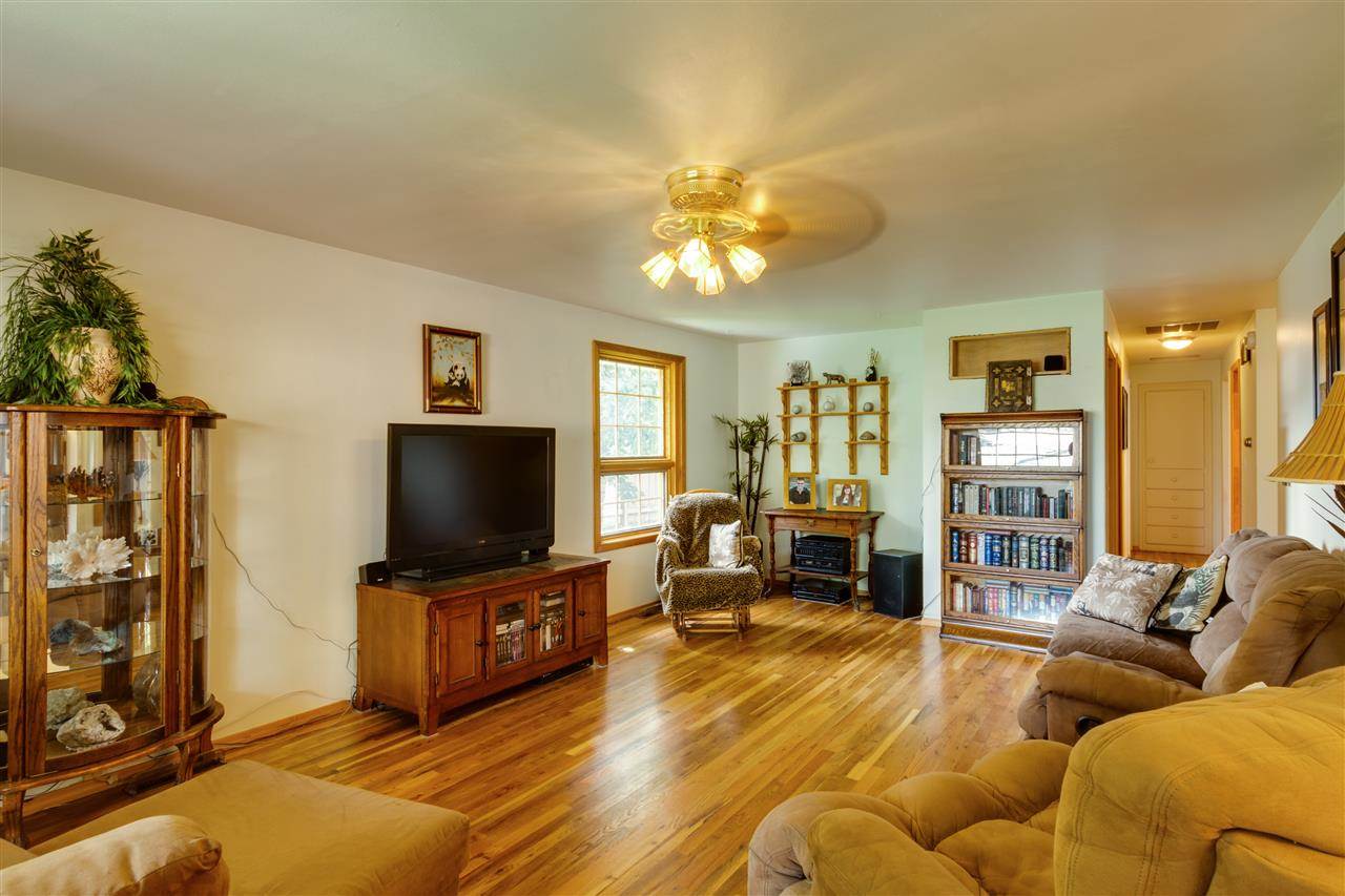 7208 N Standard St - Photo 4