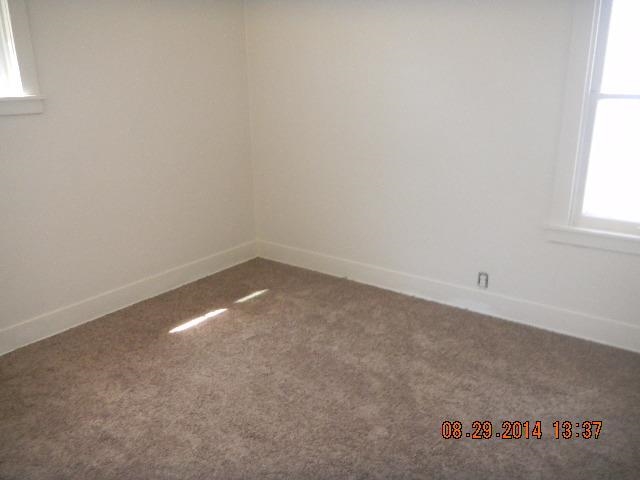 2021 E Empire Ave - Photo 7