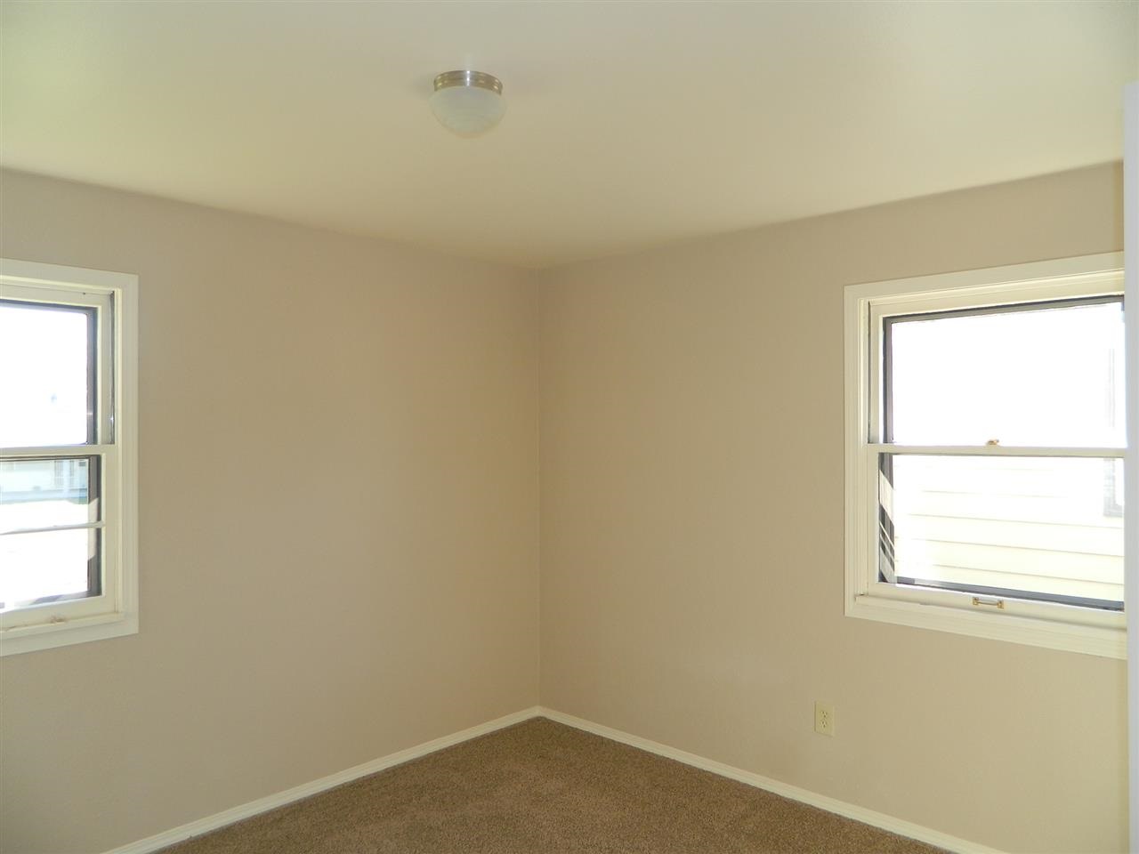 3311 E Jackson - Photo 8