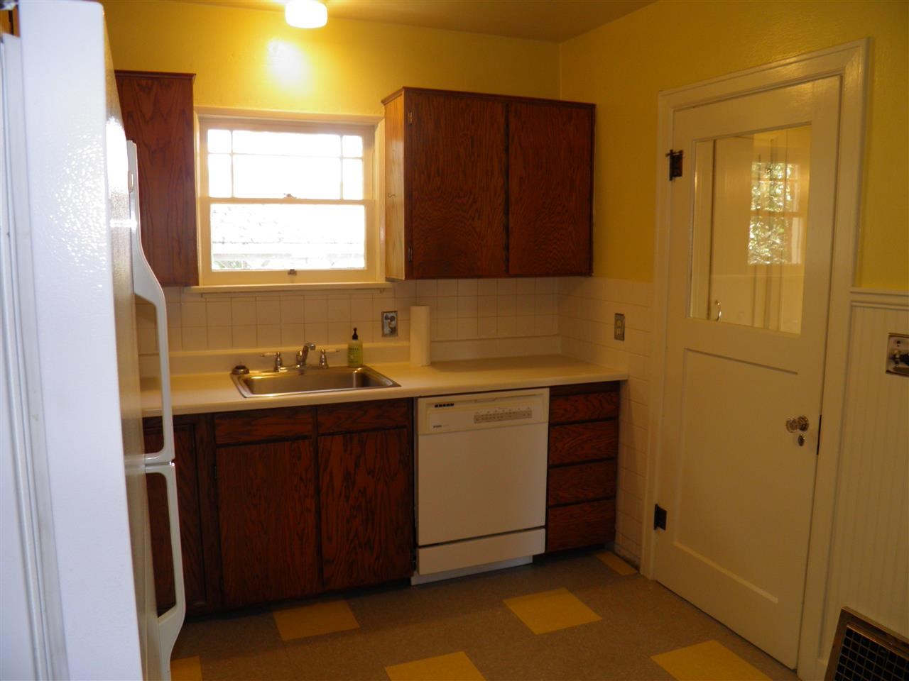 2527 N Normandie St - Photo 6