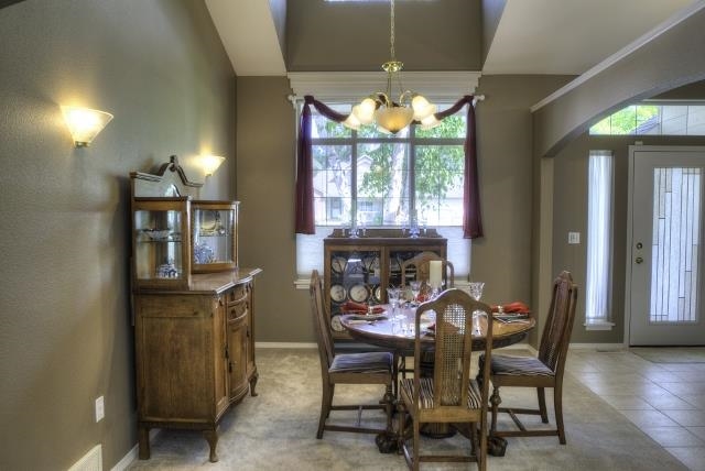 1012 E Blackhawk Dr - Photo 9