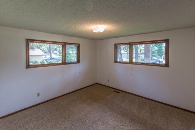 10923 E 30th Ave - Photo 15