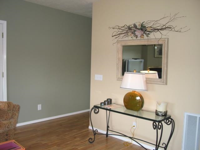 438 S COEUR D'ALENE St - Photo 4