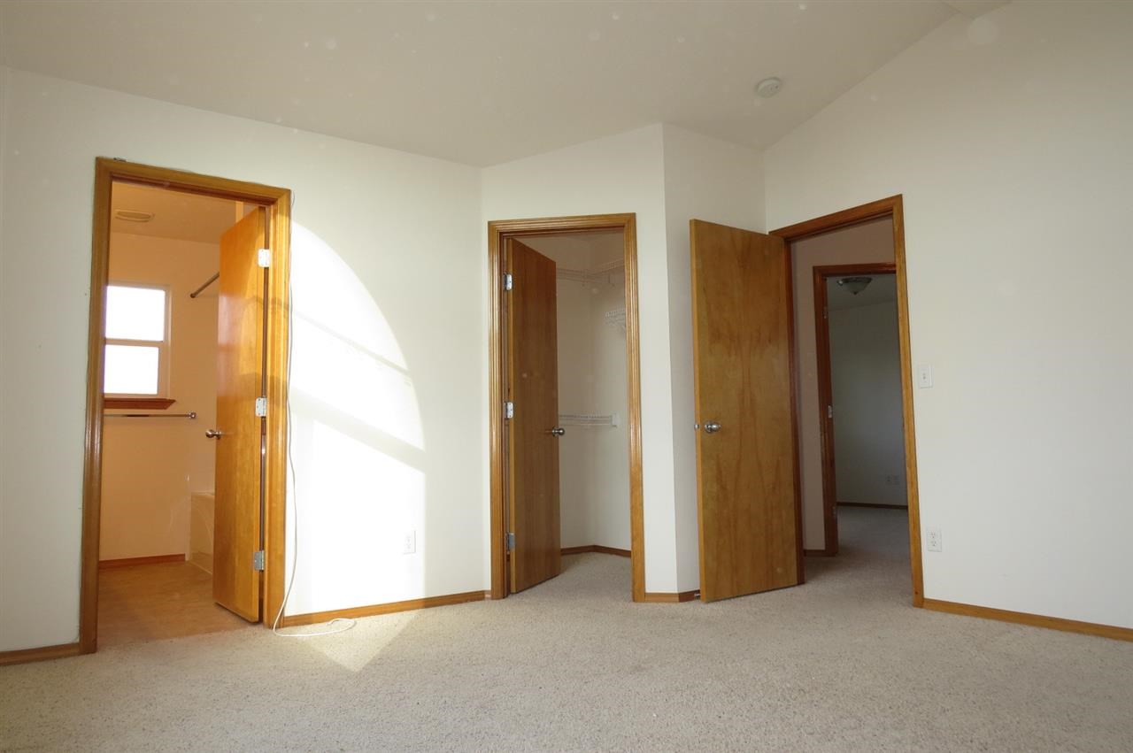 807 E Collin Ave - Photo 12