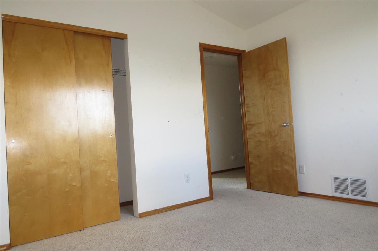 807 E Collin Ave - Photo 15