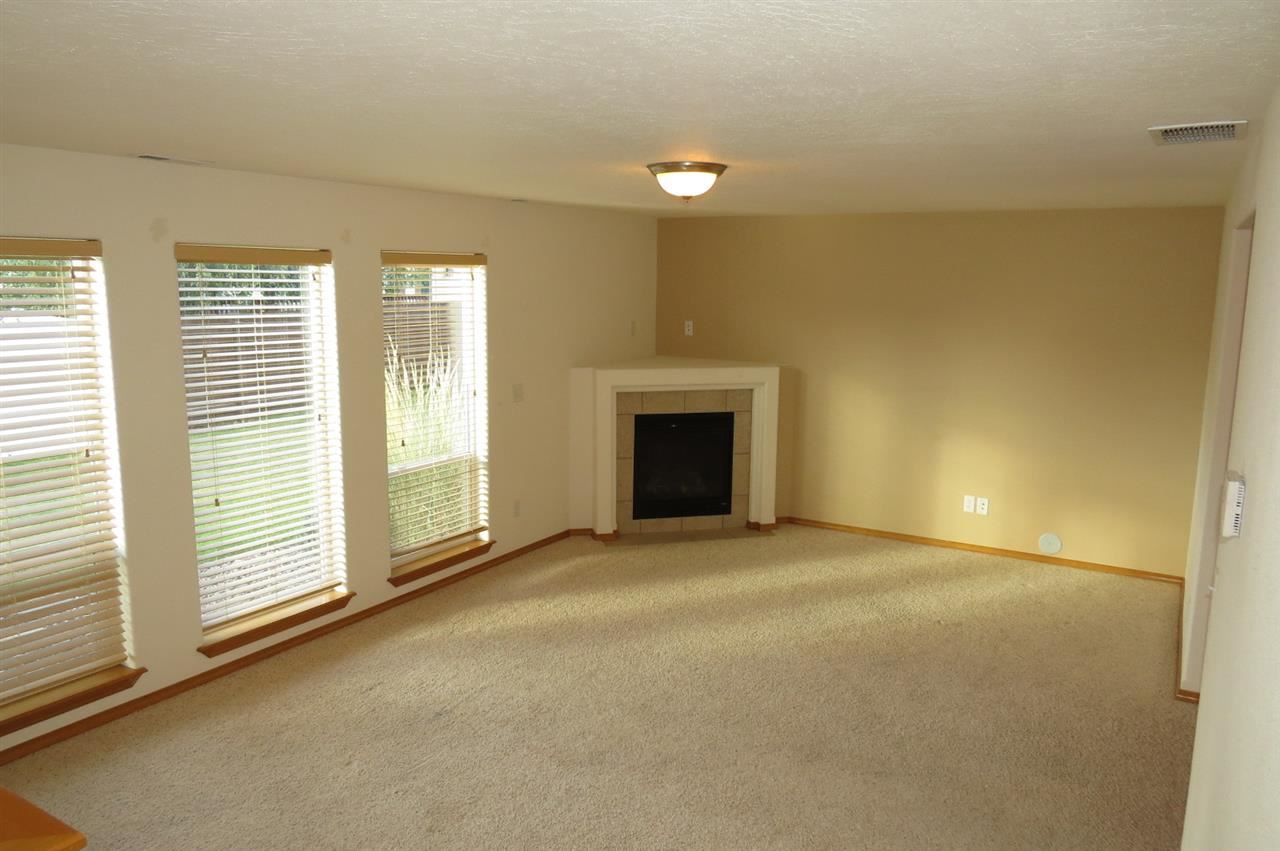 807 E Collin Ave - Photo 7
